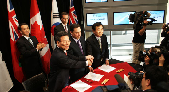 The Ontario government and the South Korean consortium sign a landmark $7 billion green energy agreement.
